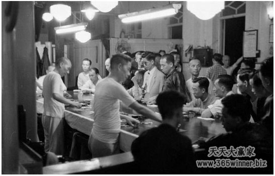 1949年澳门赌场 讲述澳门博彩业发展
